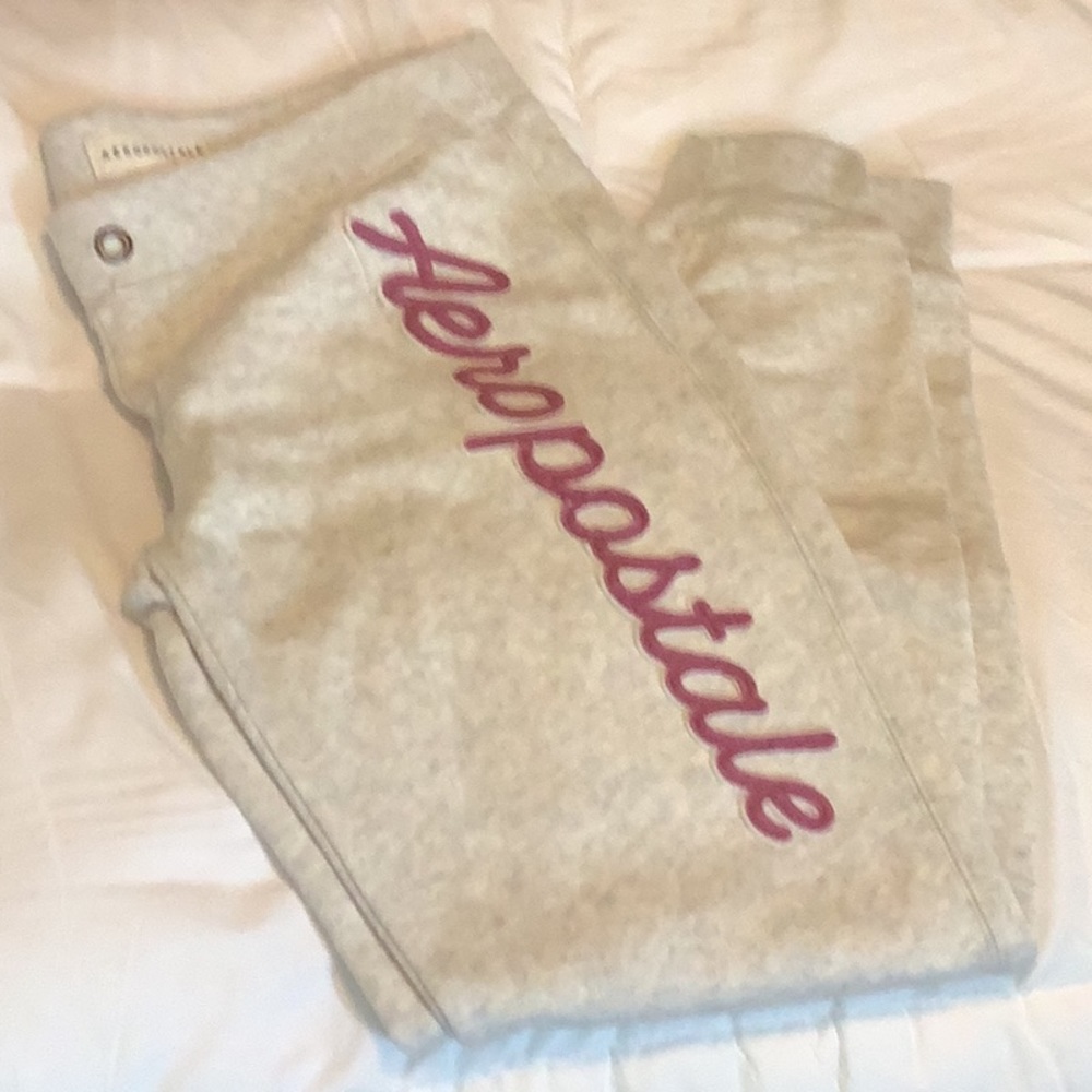 Women’s brand new sweats w/o tags